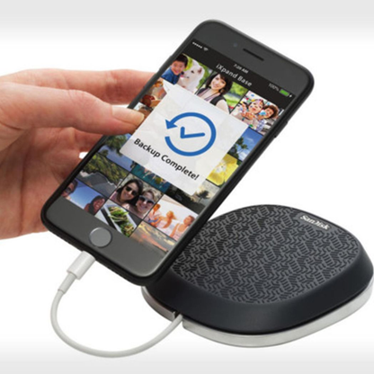 SanDisk iXpand Base For Phone Charging & Backup - Black 32 GB